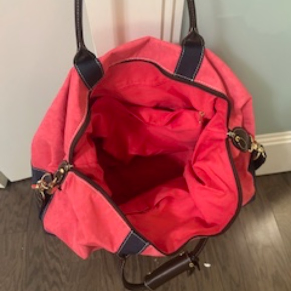 J McLaughlin Overnight Bag - Picture 5 of 6